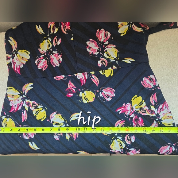 Banana Republic Floral Black Dress Size 12 Casual Feminine Classic - Picture 9 of 11